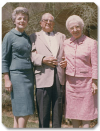 Virginia with Ken and Jessica Critchfield